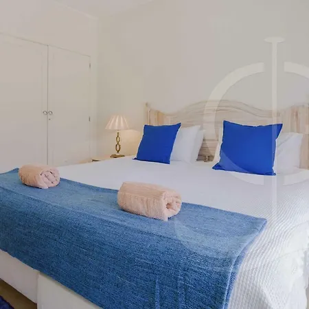 Casa Sol: Spacious In Vale De Lobo Semesterbostad *